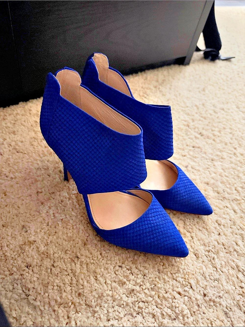 Blue  Pointed Toe Heels in Blue US 7.5